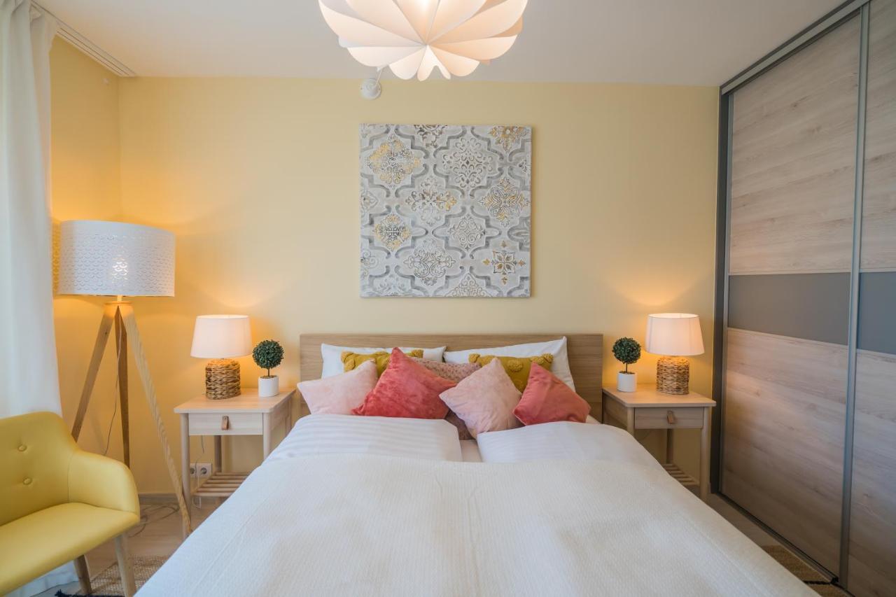 Mf Adriana Panorama Apartment 希欧福克 外观 照片