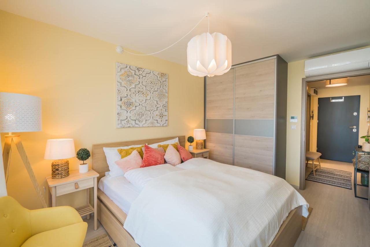 Mf Adriana Panorama Apartment 希欧福克 外观 照片